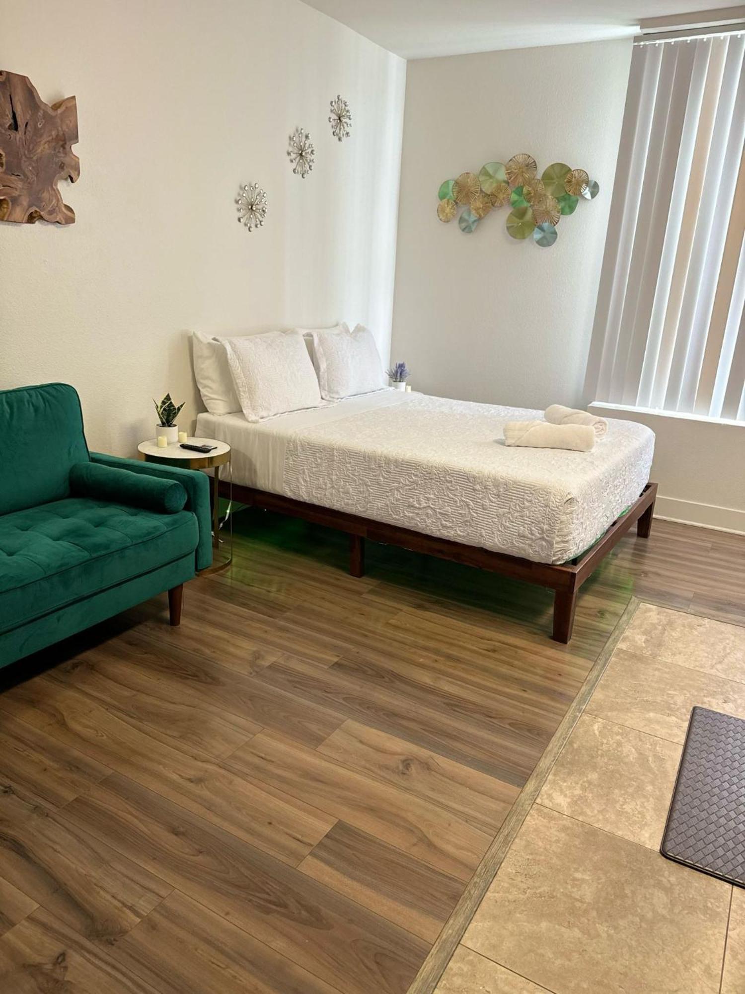 Exclusive Suites In Mdr-Venice With Pool, Gym & Hottub Los Angeles Exteriér fotografie
